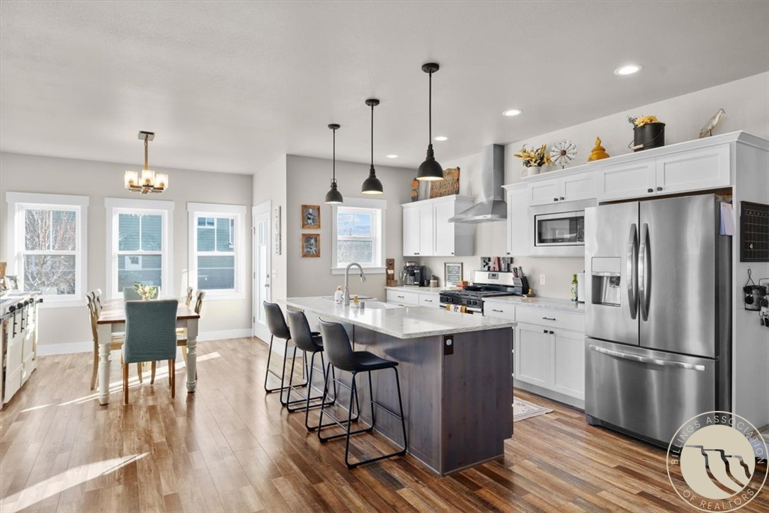 1616 Island View Drive