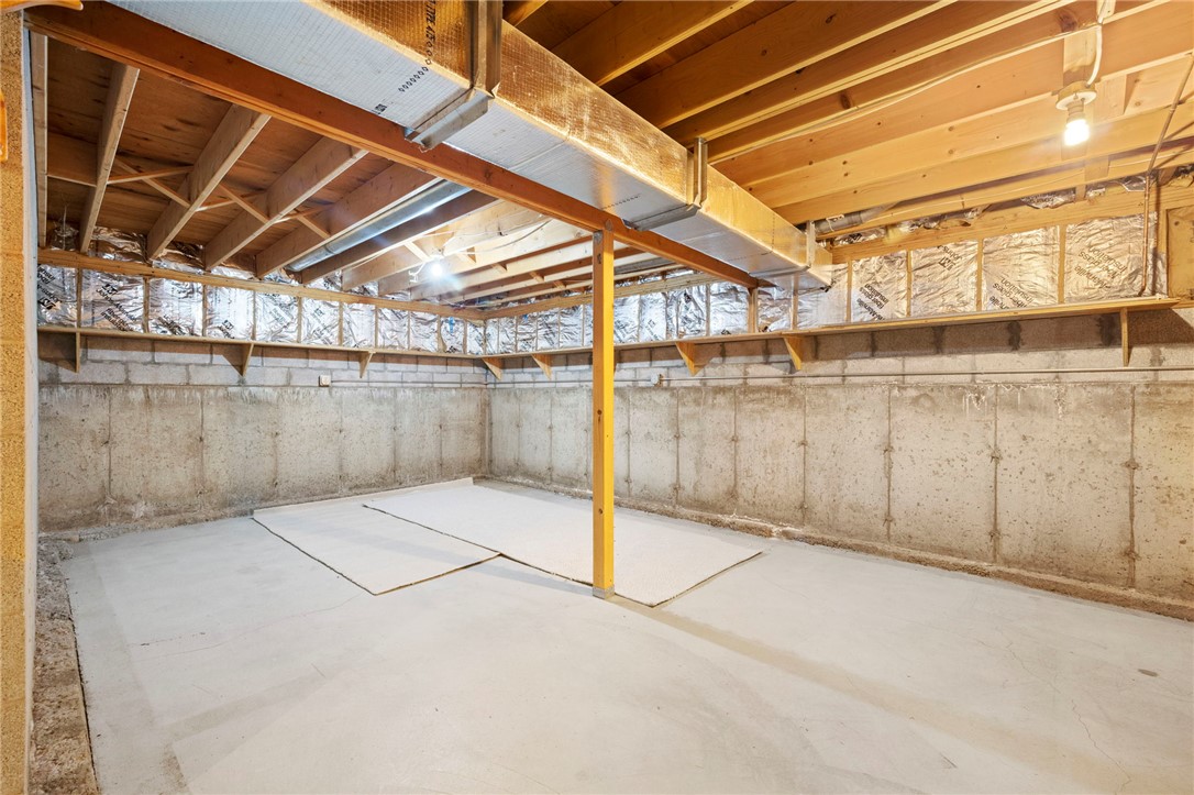 Billings, Montana 59101, United States, 4 Bedrooms Bedrooms, ,3 BathroomsBathrooms,Residential,Active,239709