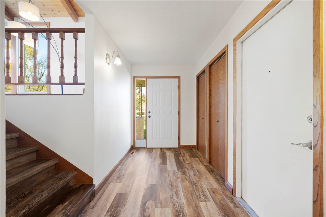 Billings, Montana 59101, United States, 4 Bedrooms Bedrooms, ,3 BathroomsBathrooms,Residential,Active,239709