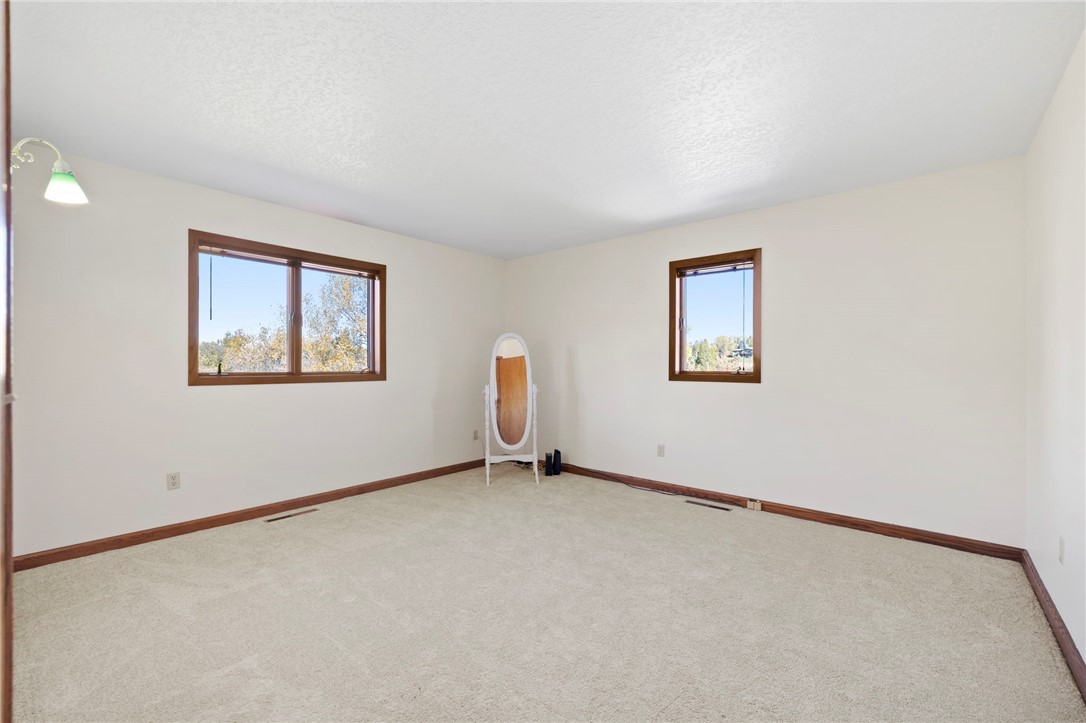 Billings, Montana 59101, United States, 4 Bedrooms Bedrooms, ,3 BathroomsBathrooms,Residential,Active,239709