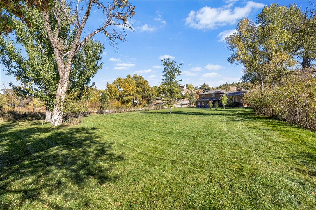 Billings, Montana 59101, United States, 4 Bedrooms Bedrooms, ,3 BathroomsBathrooms,Residential,Active,239709