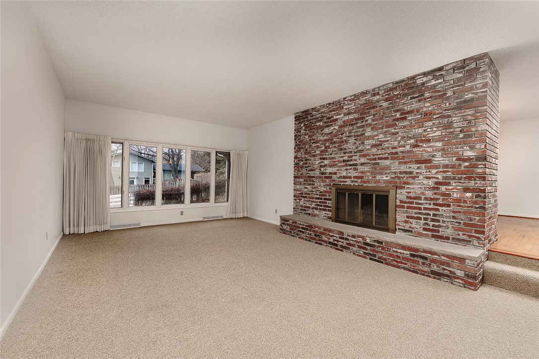 3016 Radcliffe Drive