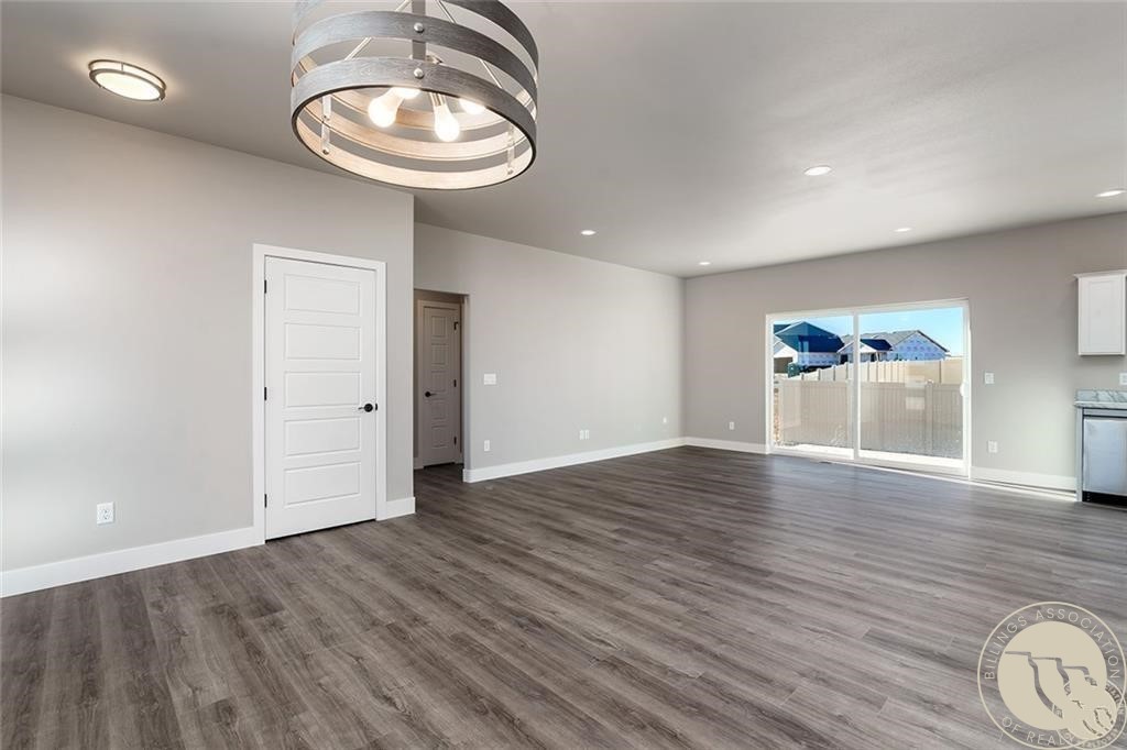 7027 Bronze Boulevard