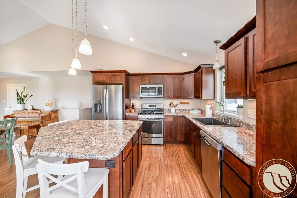 3098 W Copper Ridge Loop