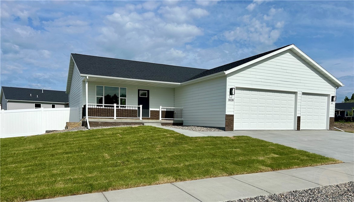 1020 Rochelle Lane