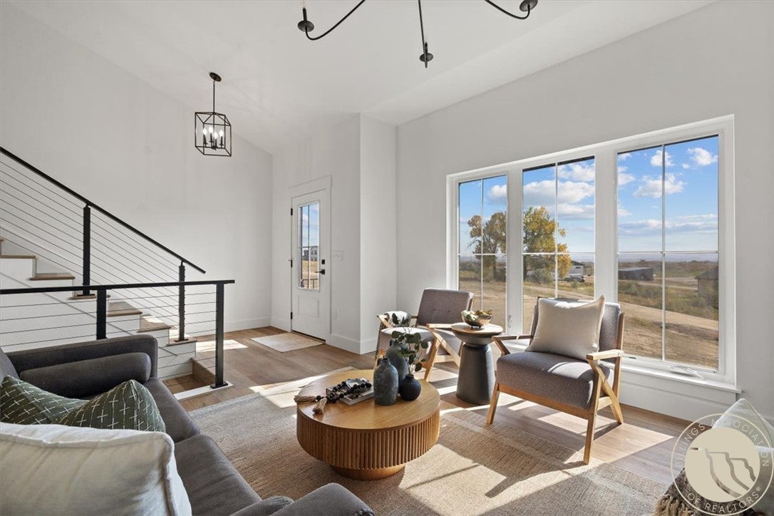 7419 Vernetti Lane
