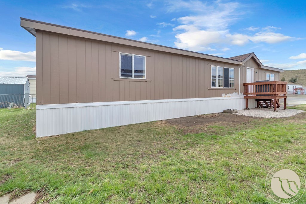 2224 US HIGHWAY 87 E 165