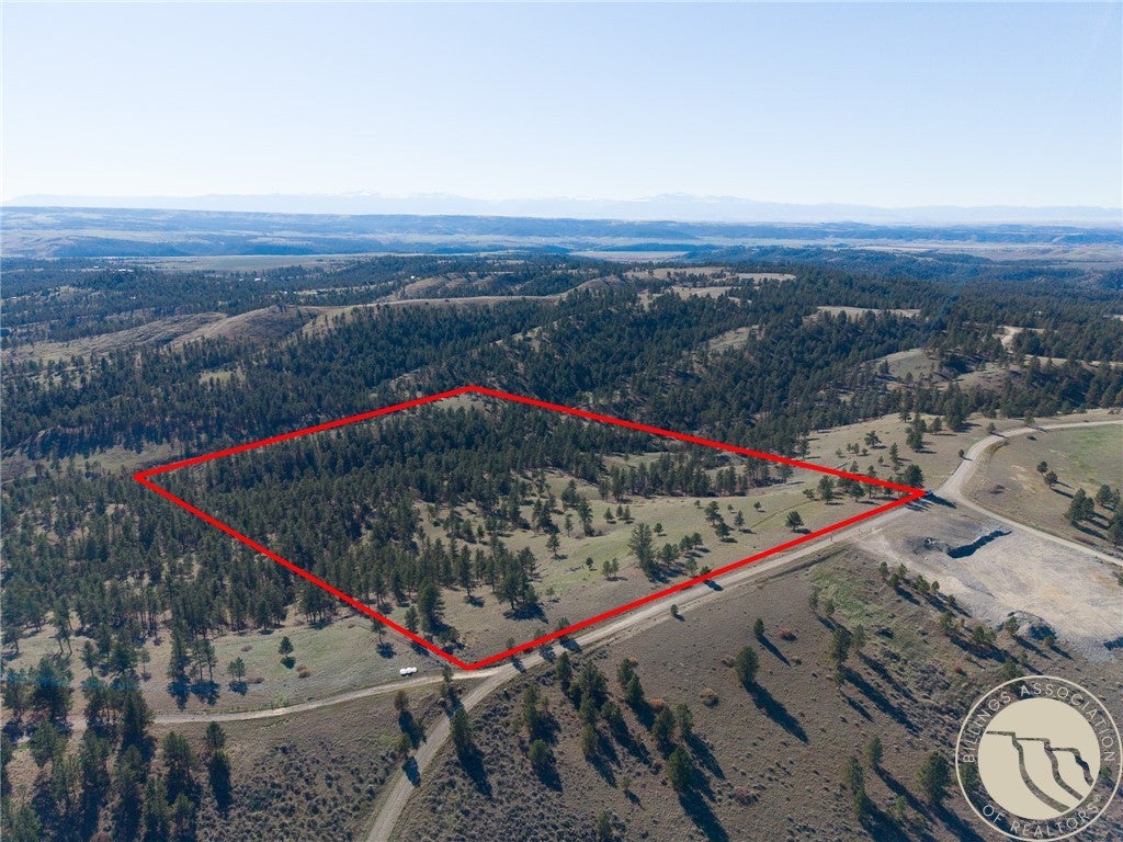 2 High Pines Bluff