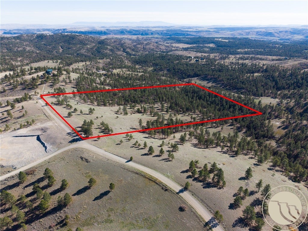 2 High Pines Bluff