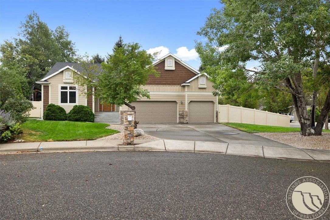 3713 Poly Drive
