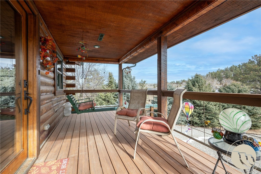 1102 Whispering Pines Drive