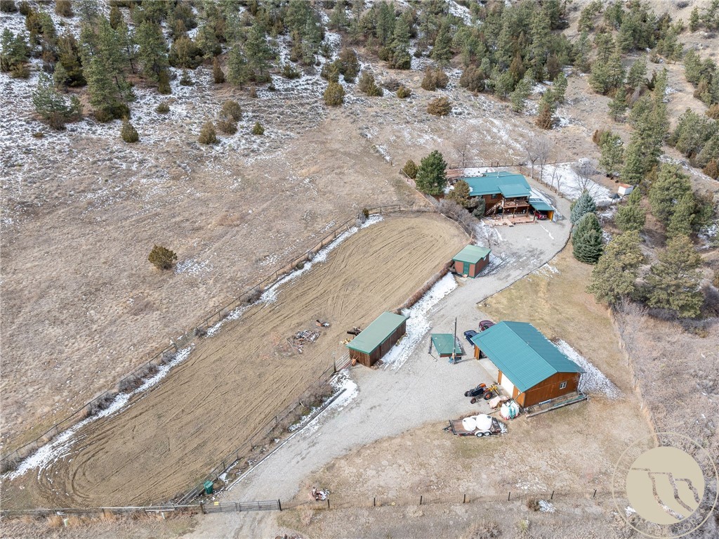 1102 Whispering Pines Drive