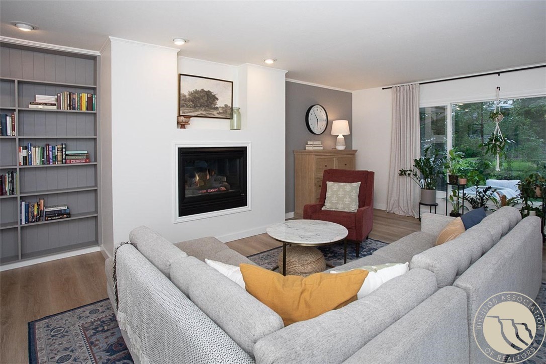 3102 17th Street W