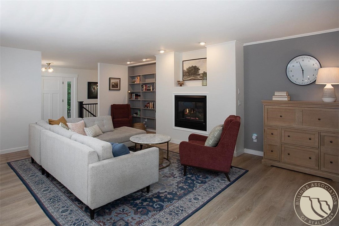 3102 17th Street W