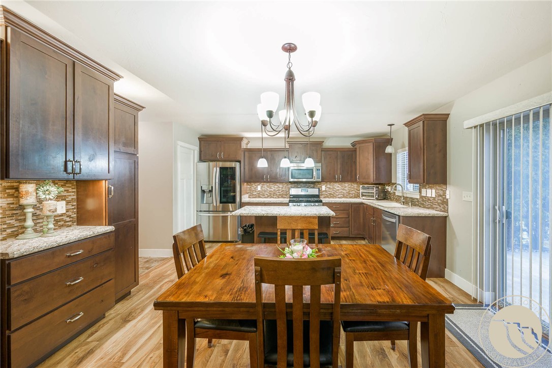 5717 Mountain Front Avenue