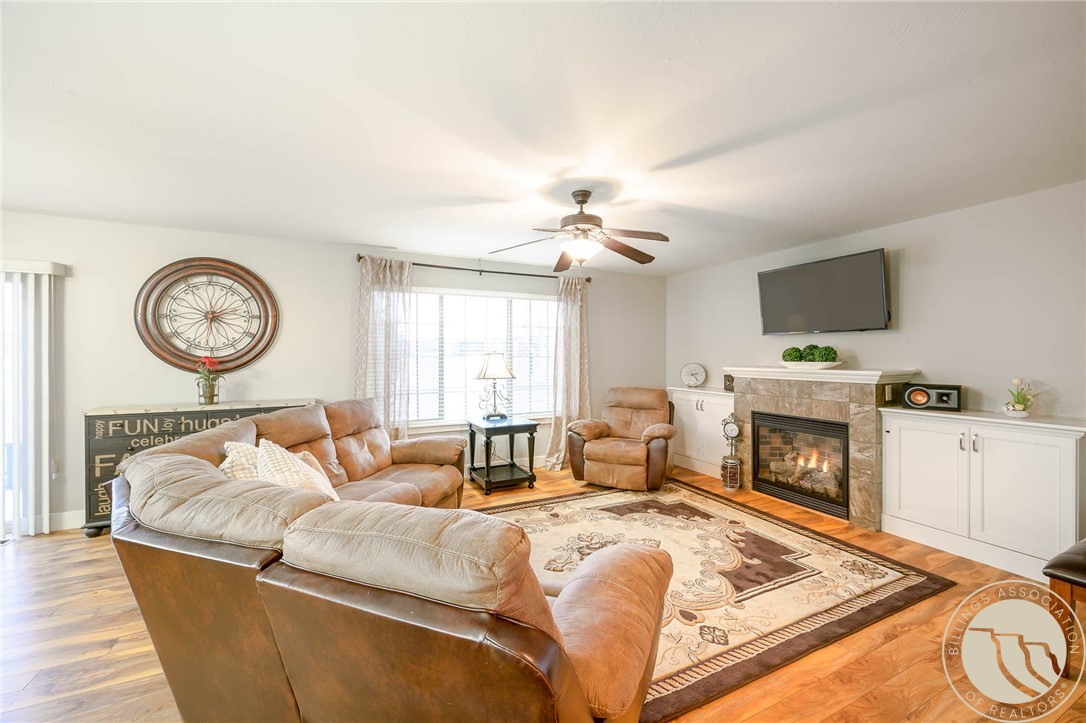 5717 Mountain Front Avenue