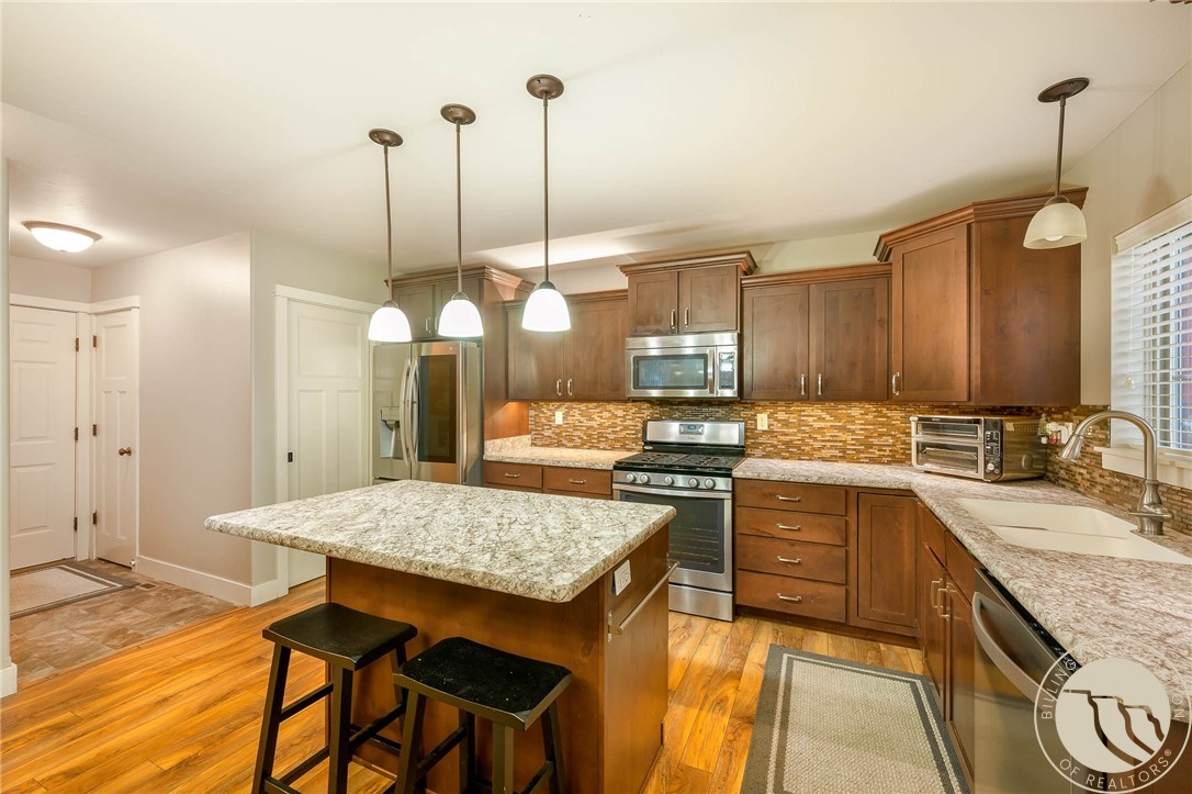 5717 Mountain Front Avenue