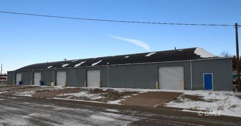 822 N Sargent Glendive MT 59330