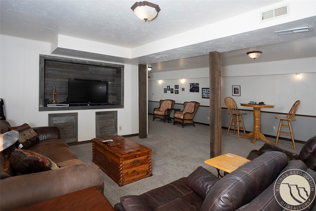 Red Lodge, Montana 59068, United States, 4 Bedrooms Bedrooms, ,3 BathroomsBathrooms,Residential,Active,157137