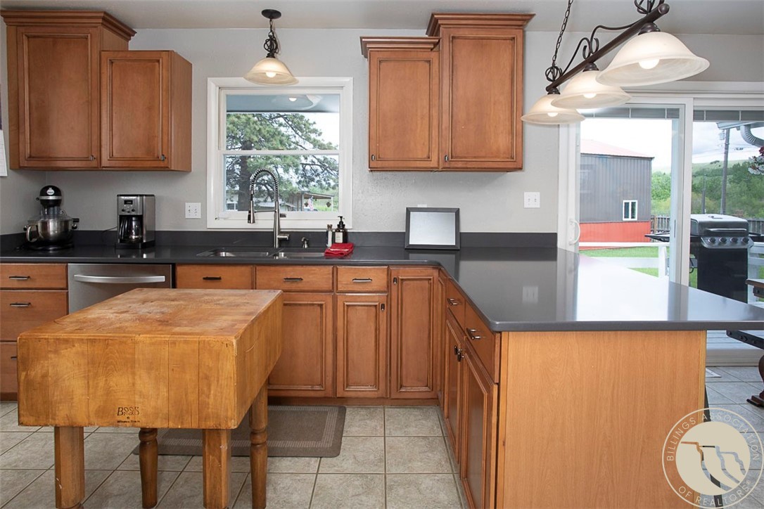 Red Lodge, Montana 59068, United States, 4 Bedrooms Bedrooms, ,3 BathroomsBathrooms,Residential,Active,157137