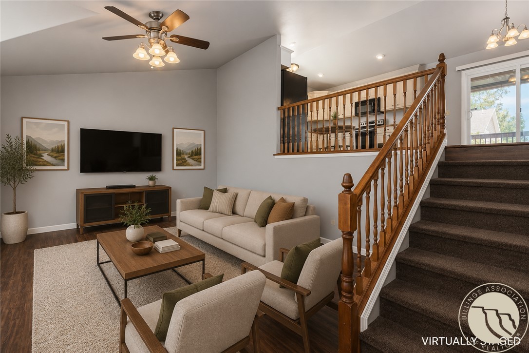 1284 Mirror Lake Lane