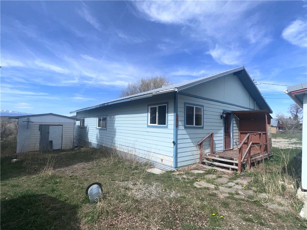 Photo of 108 E Yellowstone Avenue, Big Timber, MT 59011 (MLS # 358593)