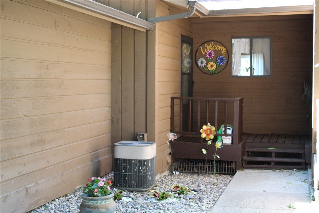 3400 Canyon Drive 3E