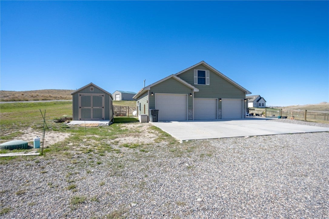1481 Saddle Ridge Road