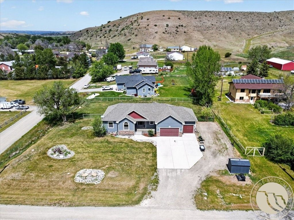 Photo of 3340 Aqui Esta Drive, Billings, MT 59101 (MLS # 359604)