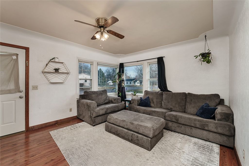 Photo of 708 Terry Avenue, Billings, MT 59101 (MLS # 356988)