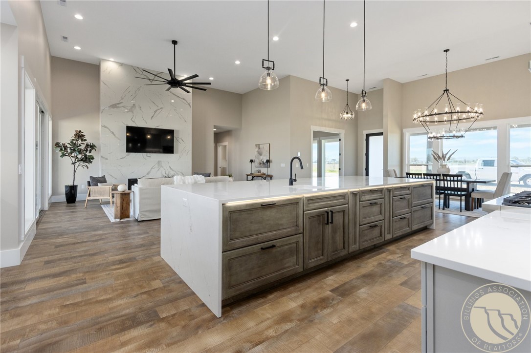 6513 Platinum Drive