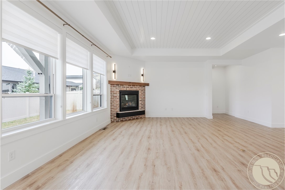 2514 Mountain Range Ct