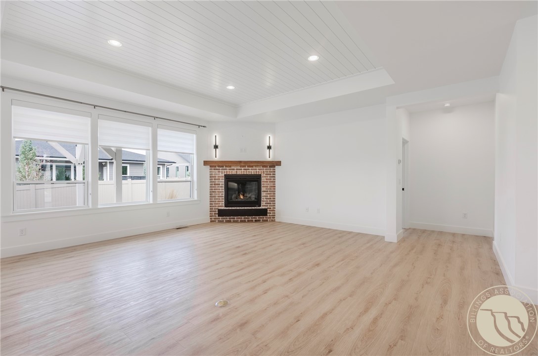 2514 Mountain Range Ct