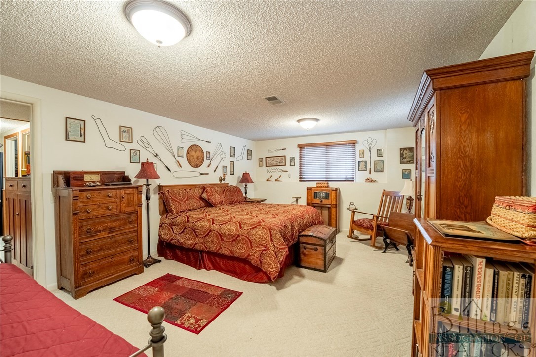 Billings, Montana 59102, United States, 4 Bedrooms Bedrooms, ,3 BathroomsBathrooms,Residential,Contingent,67379