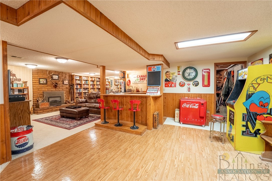 Billings, Montana 59102, United States, 4 Bedrooms Bedrooms, ,3 BathroomsBathrooms,Residential,Contingent,67379