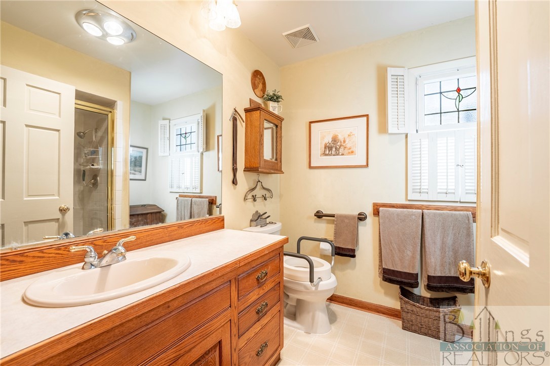 Billings, Montana 59102, United States, 4 Bedrooms Bedrooms, ,3 BathroomsBathrooms,Residential,Contingent,67379