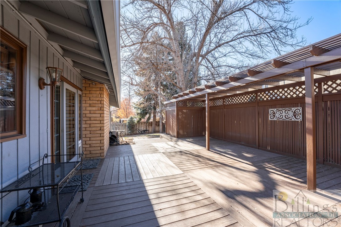 Billings, Montana 59102, United States, 4 Bedrooms Bedrooms, ,3 BathroomsBathrooms,Residential,Contingent,67379