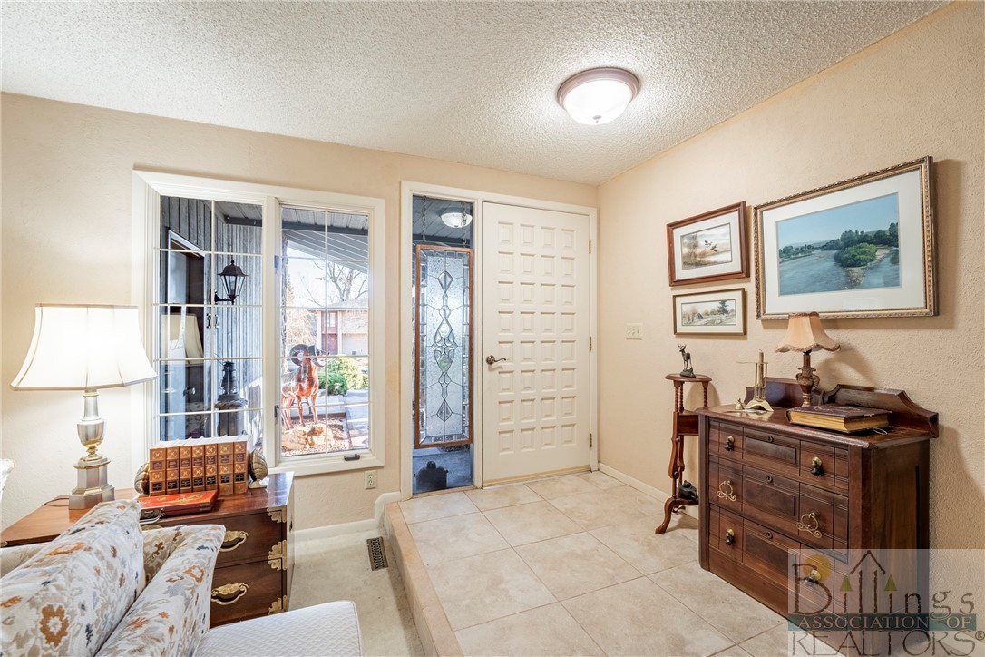 Billings, Montana 59102, United States, 4 Bedrooms Bedrooms, ,3 BathroomsBathrooms,Residential,Contingent,67379