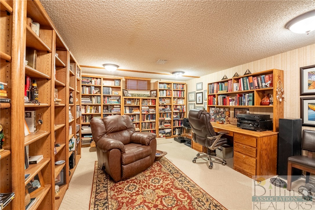 Billings, Montana 59102, United States, 4 Bedrooms Bedrooms, ,3 BathroomsBathrooms,Residential,Contingent,67379