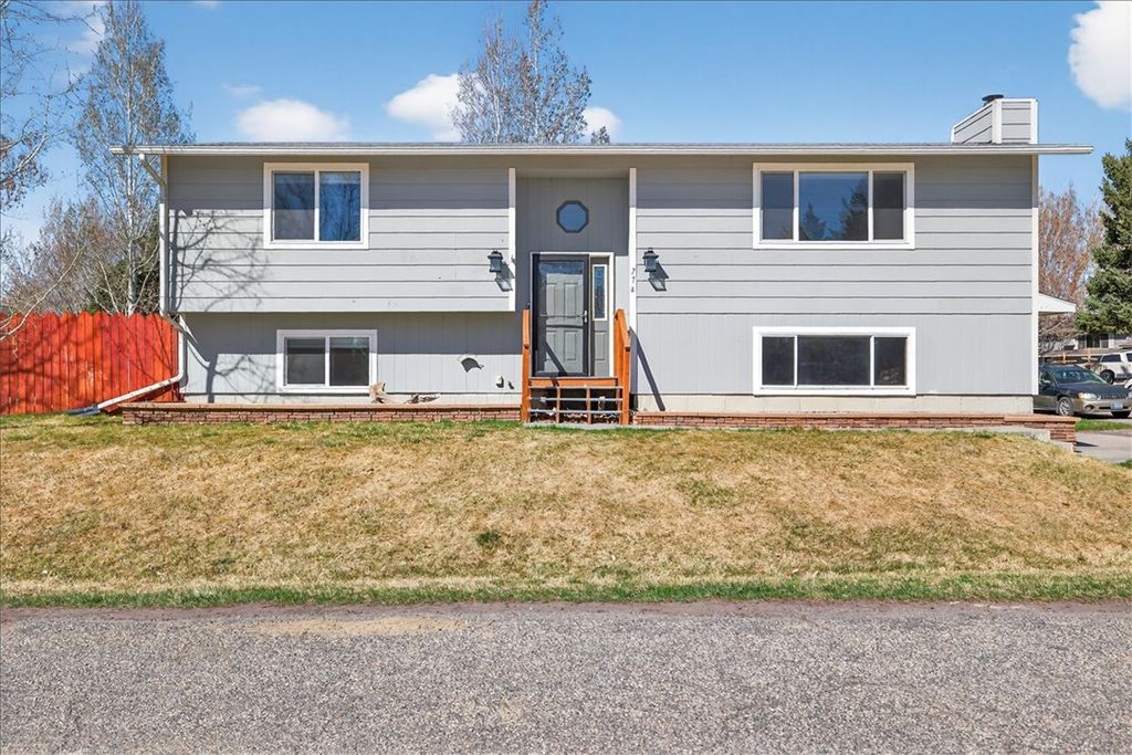 Photo of 774 Discus Circle, Billings, MT 59102 (MLS # 358384)