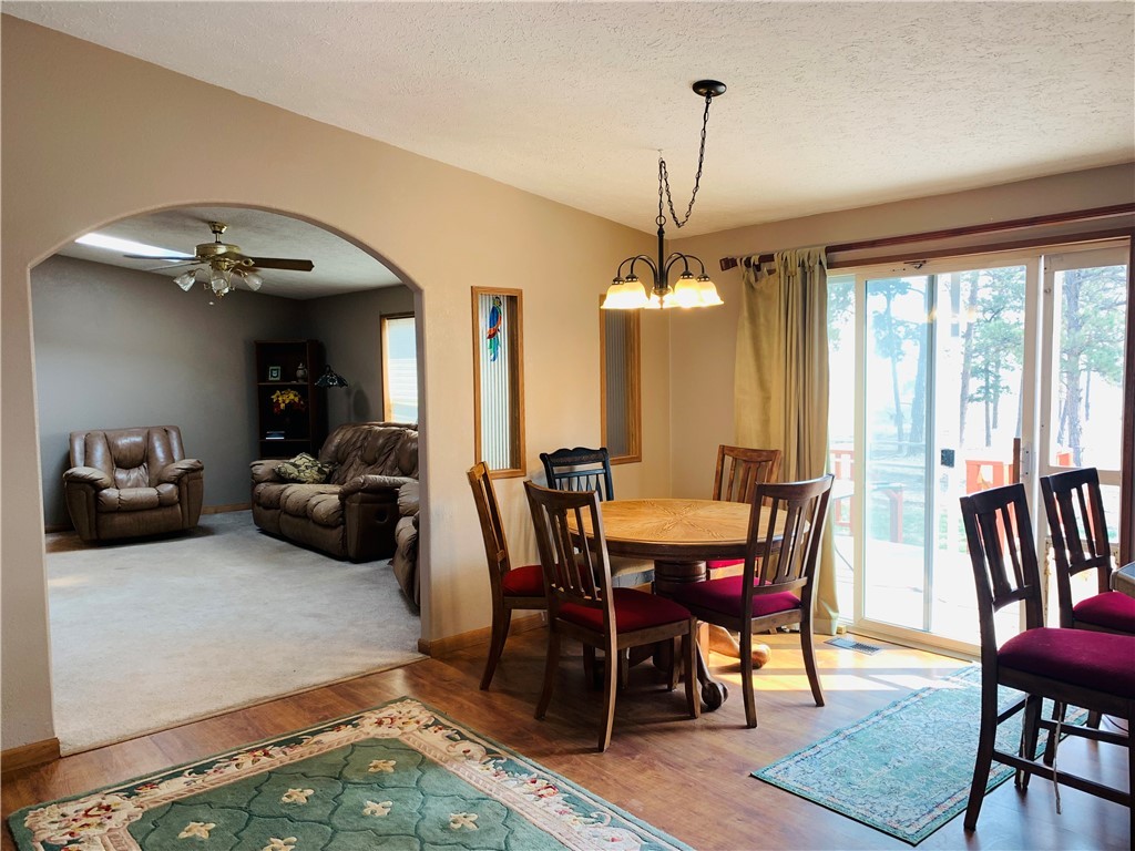 18 & 20 Meadow View Lane