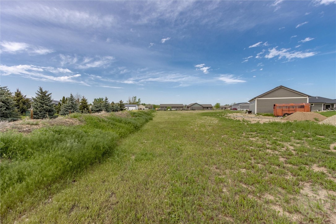 4827 Lorenz Ln
