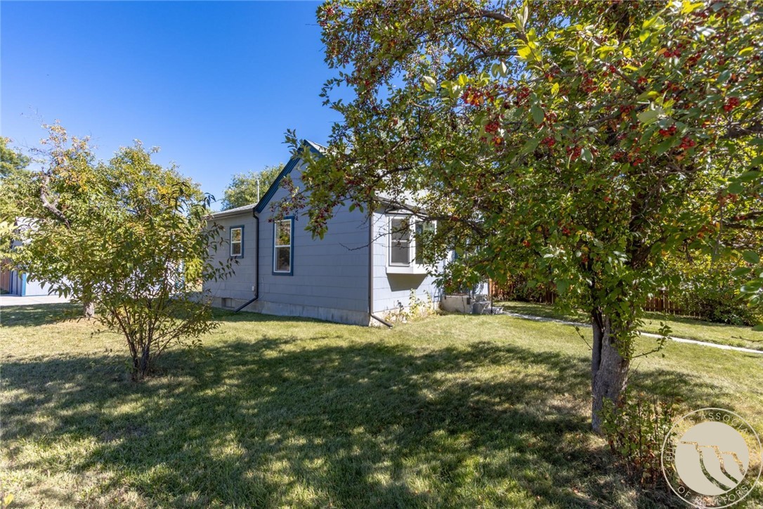 945 N 23rd