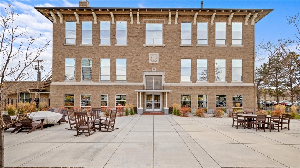 235 N 32nd Street Unit #304