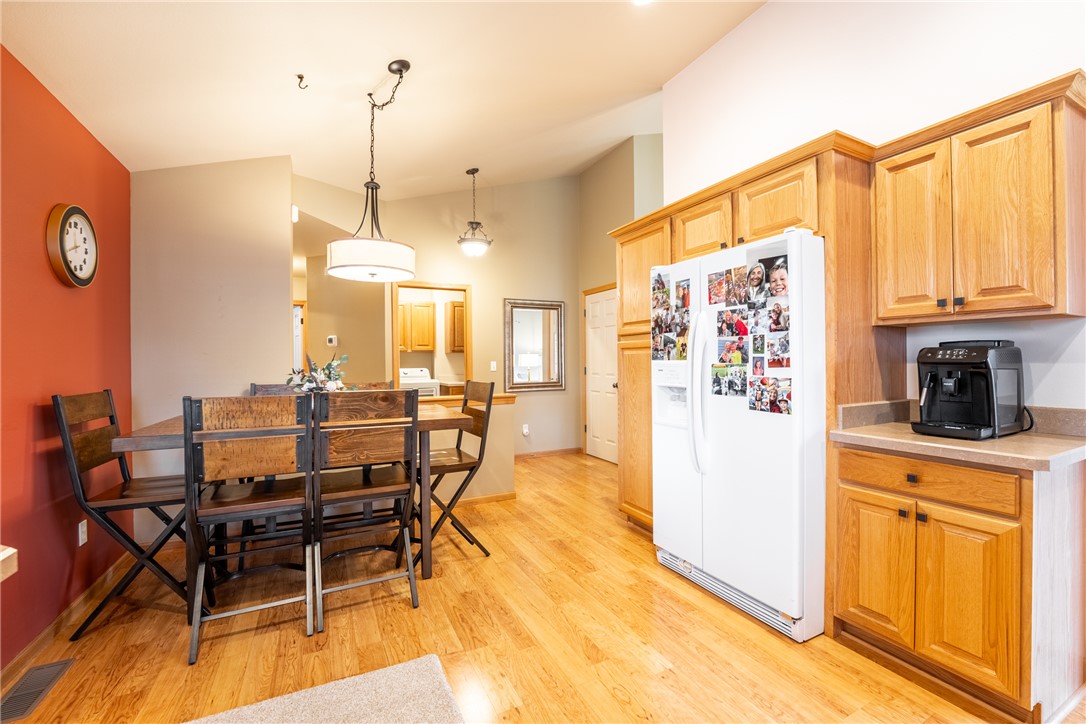 Billings, Montana 59102, United States, 4 Bedrooms Bedrooms, ,3 BathroomsBathrooms,Residential,Active,240724