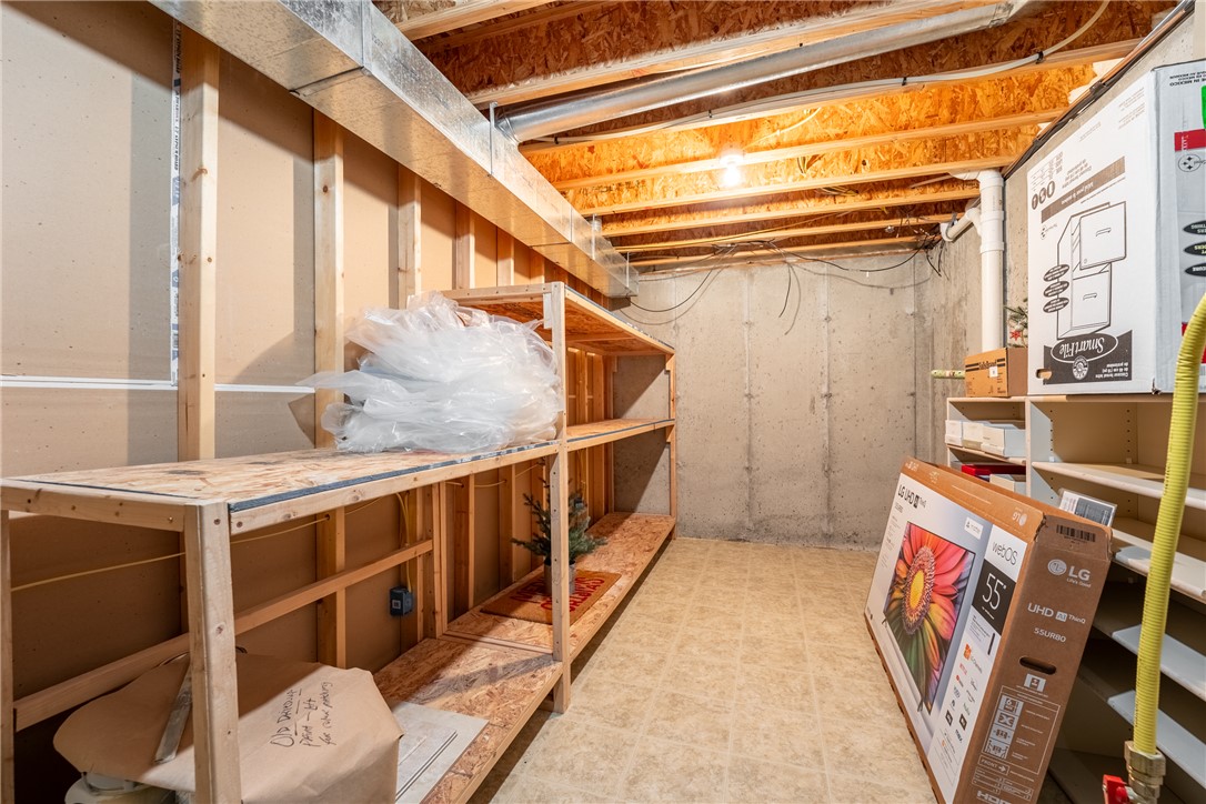 Billings, Montana 59102, United States, 4 Bedrooms Bedrooms, ,3 BathroomsBathrooms,Residential,Active,240724