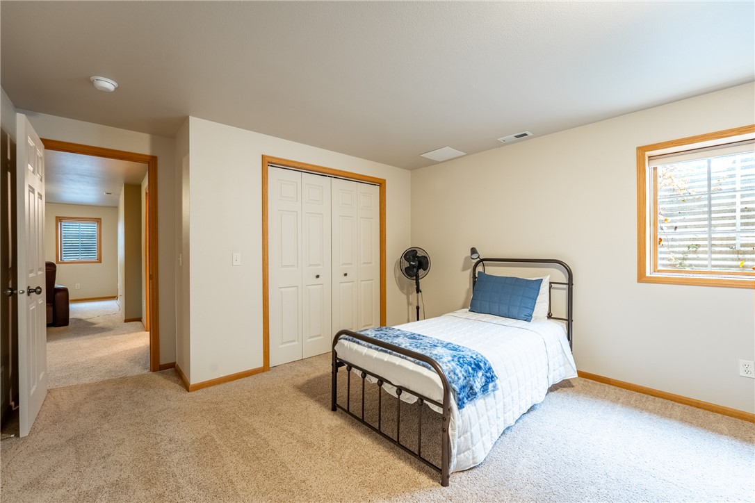 Billings, Montana 59102, United States, 4 Bedrooms Bedrooms, ,3 BathroomsBathrooms,Residential,Active,240724