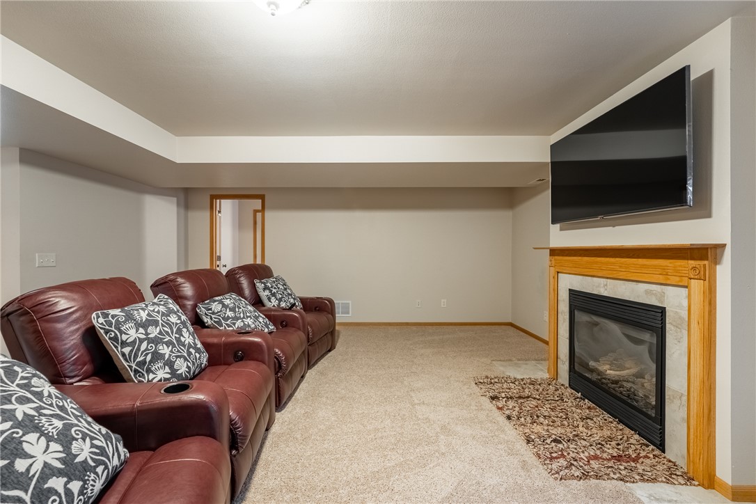 Billings, Montana 59102, United States, 4 Bedrooms Bedrooms, ,3 BathroomsBathrooms,Residential,Active,240724