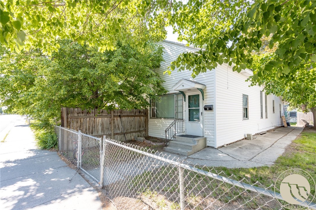 39 Broadwater Avenue 2