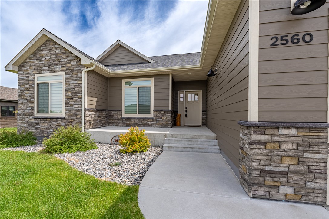2560 Greenough Way